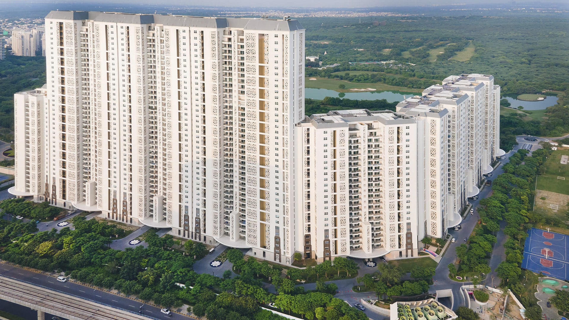 Unveiling the Luxurious DLF Project in Andheri, Mumbai
