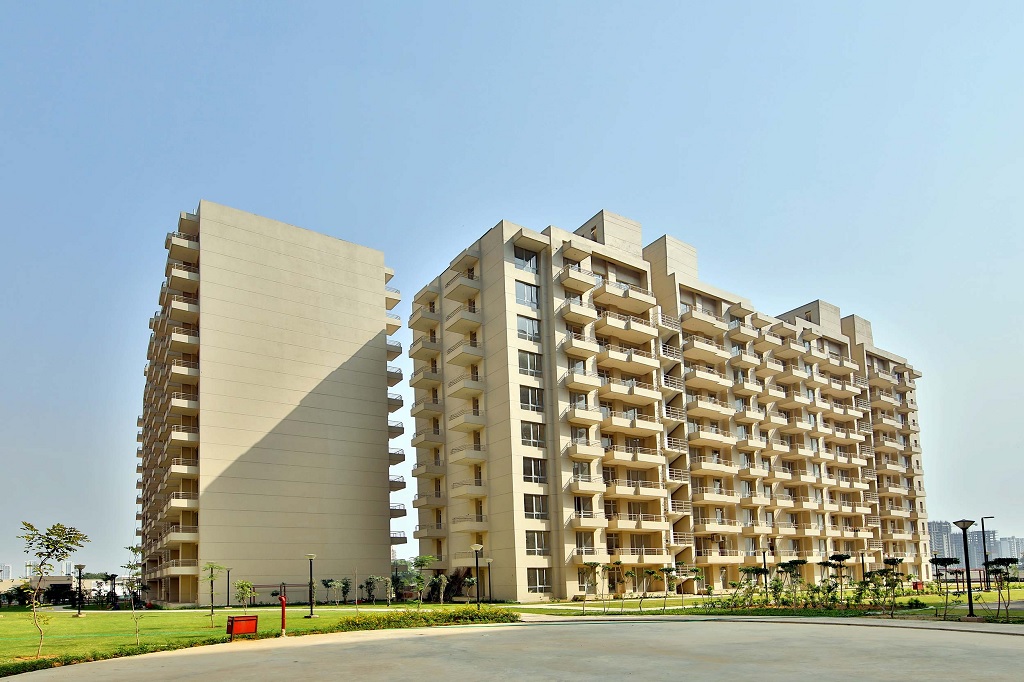 Birla Sector 43 Noida- Buy Premium Apartments
